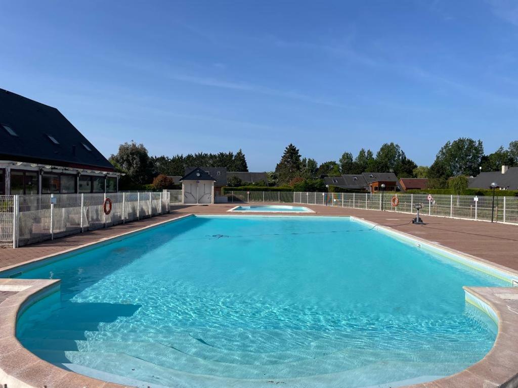 Chalet Renove Cabourg Exteriör bild